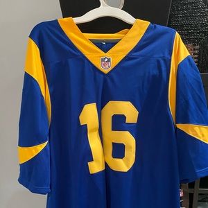 New with tags Goff jersey size 3x but fits like 2x